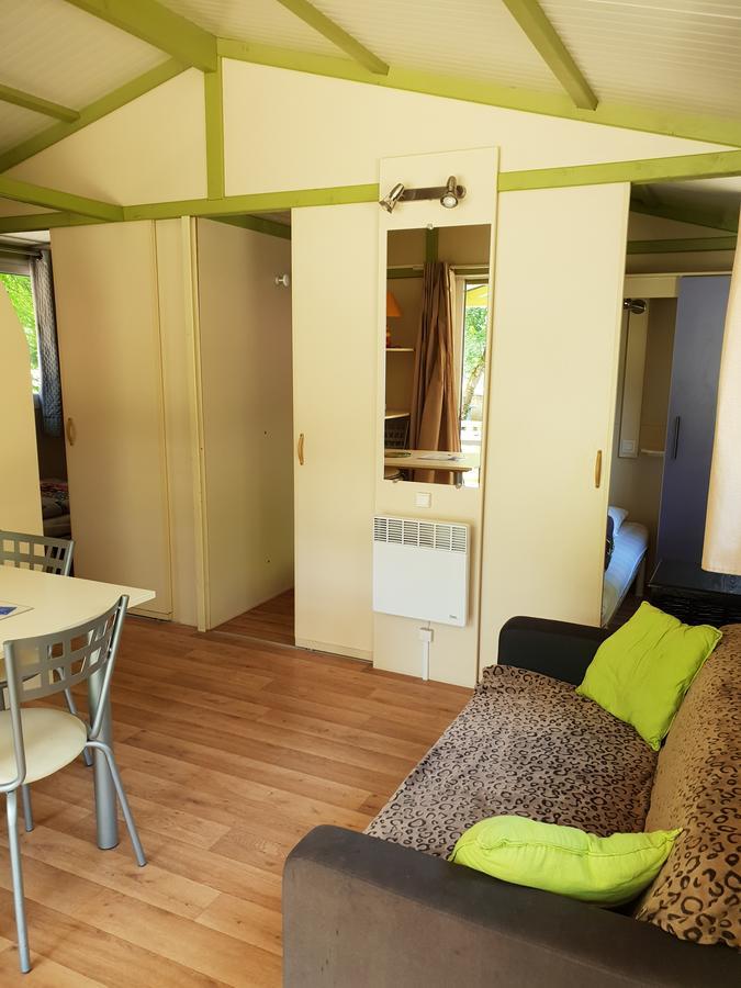 Hotel Camping Le Pesquier Castellane Exterior foto
